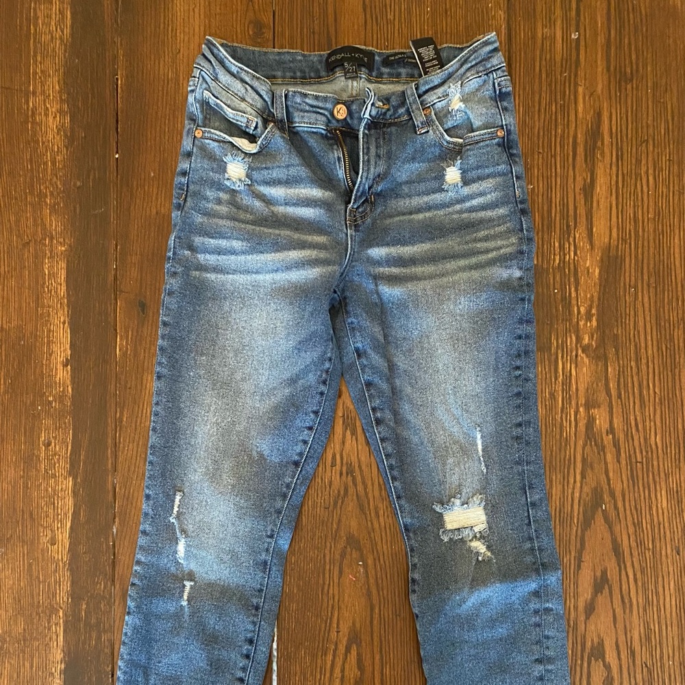 Kendall & Kylie skinny jeans 5/27